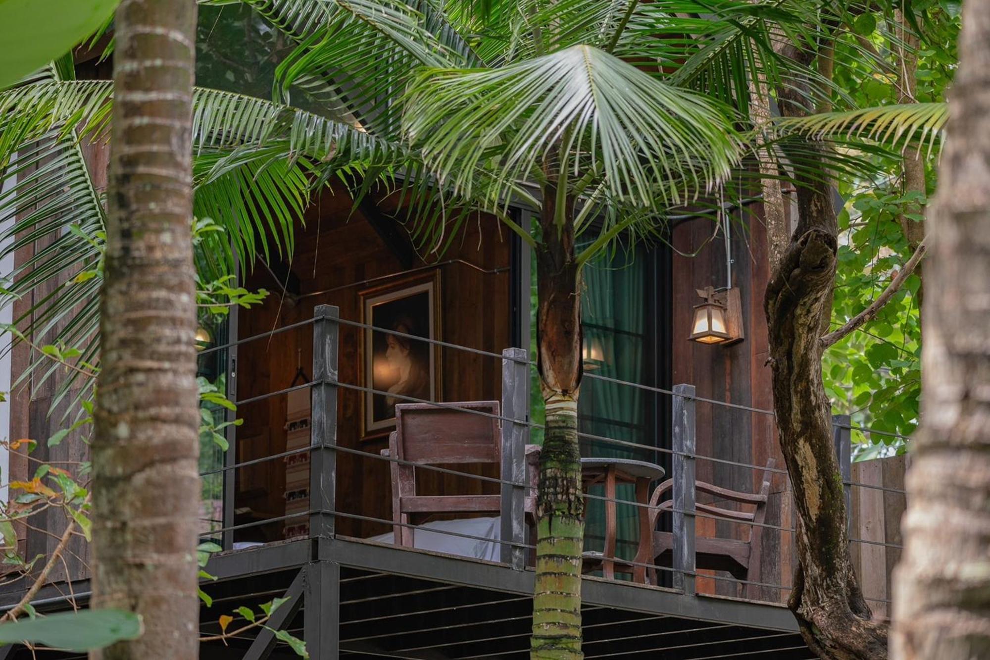 Voraman Hut Hotel Ban Pang Bo Hu Bon Exterior photo