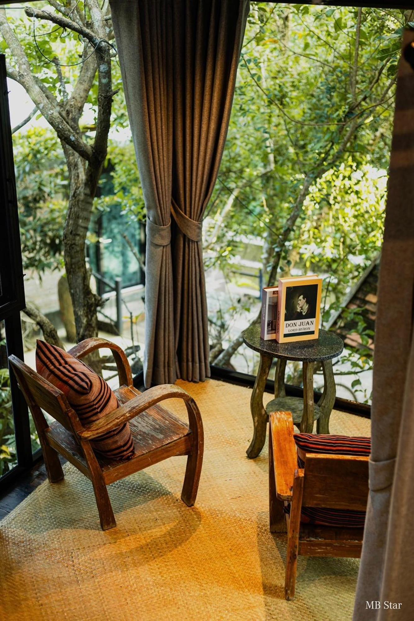 Voraman Hut Hotel Ban Pang Bo Hu Bon Exterior photo